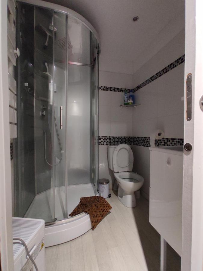 Apartament Agreable T2 Au Centre De Luchon Bagnères-de-Luchon Zewnętrze zdjęcie