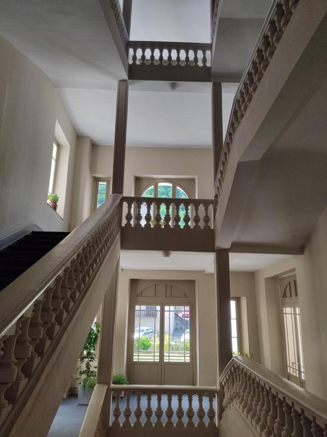 Apartament Agreable T2 Au Centre De Luchon Bagnères-de-Luchon Zewnętrze zdjęcie