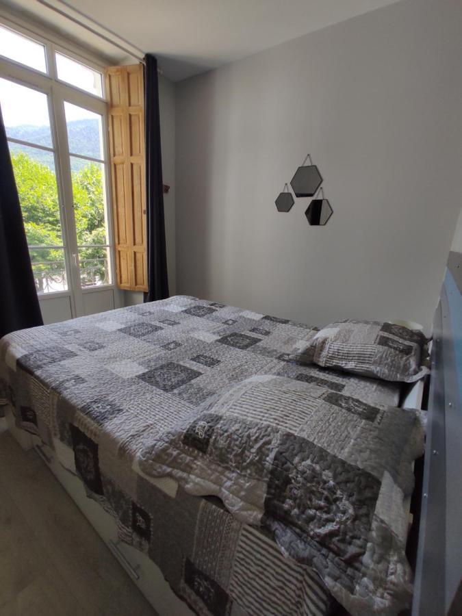 Apartament Agreable T2 Au Centre De Luchon Bagnères-de-Luchon Zewnętrze zdjęcie